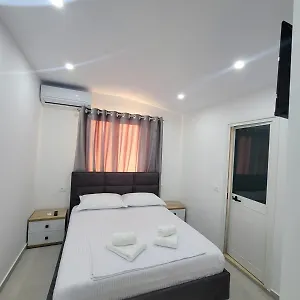 Guest house Caca
